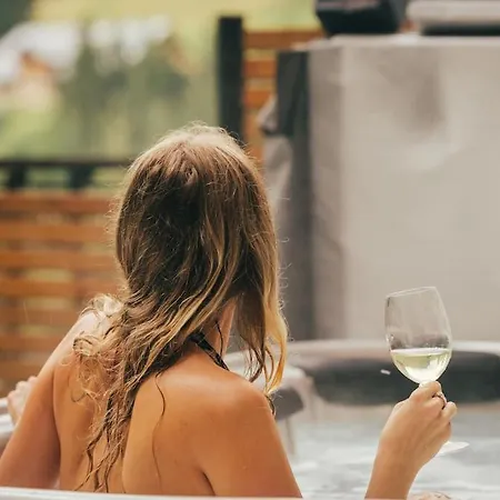 Adelka 104, Private Wellness - Whirlpool, Sauna, Parking * Spindleruv Mlyn