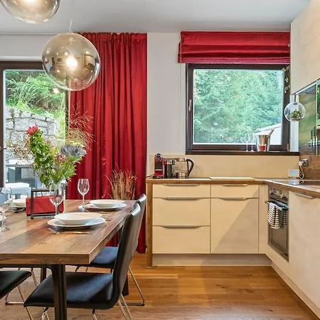 Adelka 104, Private Wellness - Whirlpool, Sauna, Parking Apartment *