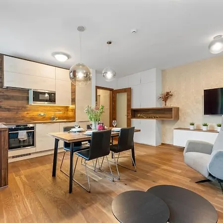 Adelka 104, Private Wellness - Whirlpool, Sauna, Parking شقة Špindlerŭv Mlýn
